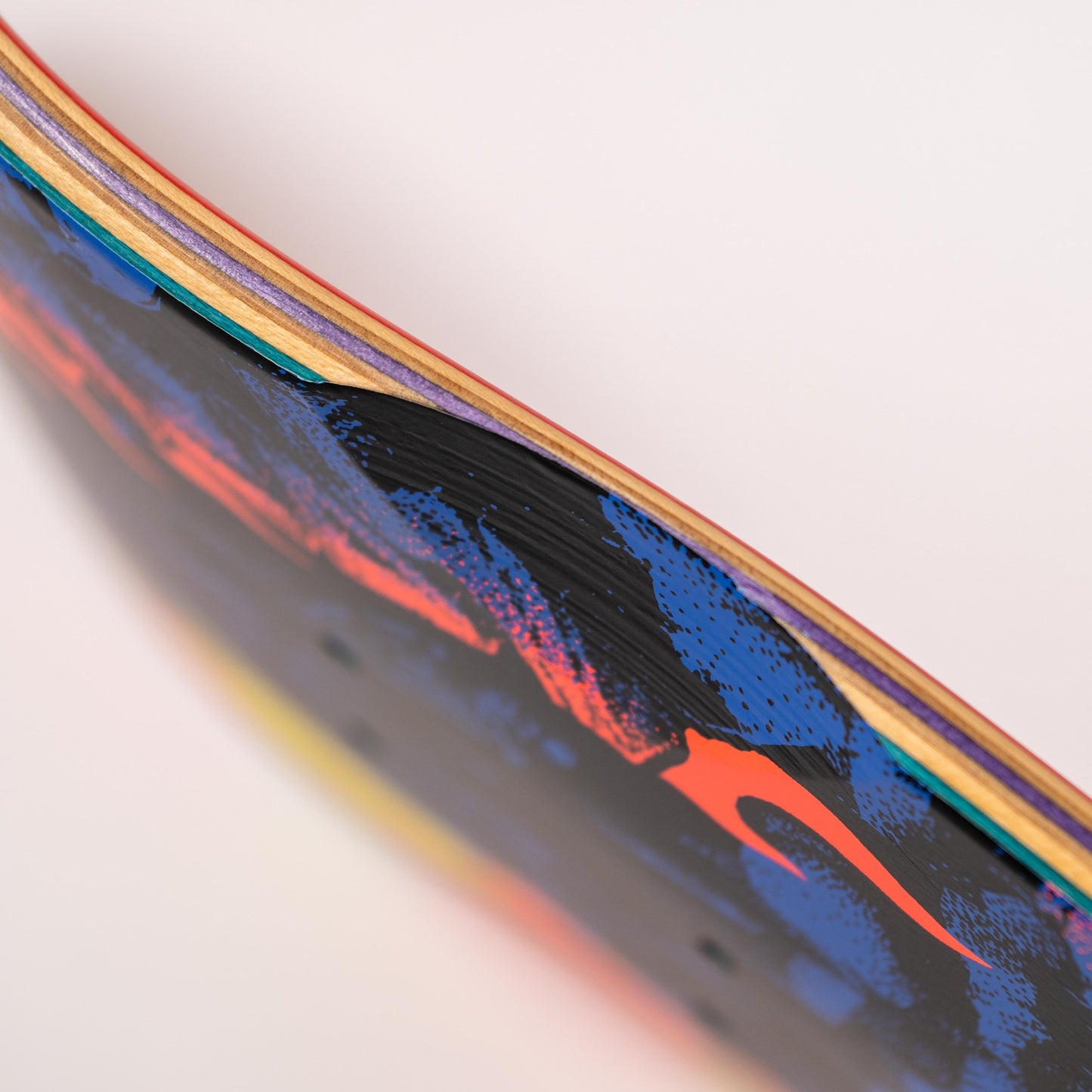 Delfino Inferno Pro 8.25in x 31.60in Santa Cruz Decks