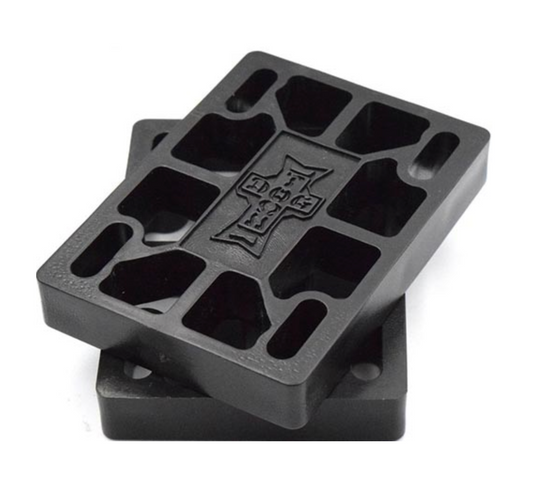 DOGTOWN RISERS 1/2" BLACK